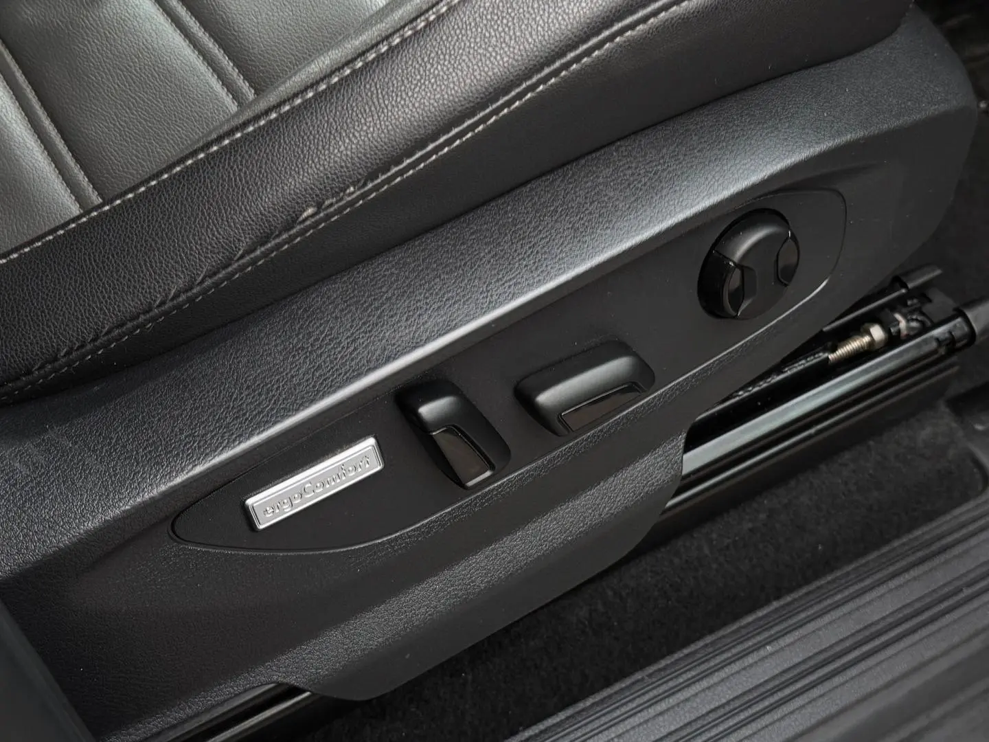 2022 Volkswagen Amarok Gallery Image 14