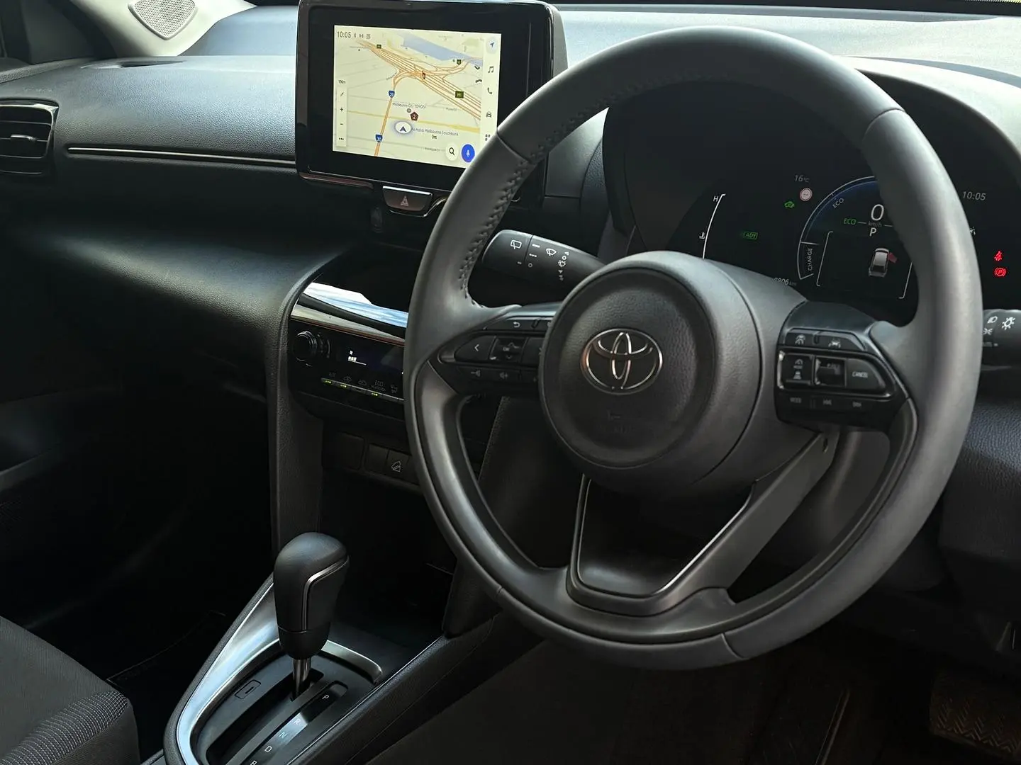 2025 Toyota Yaris Cross Gallery Image 12