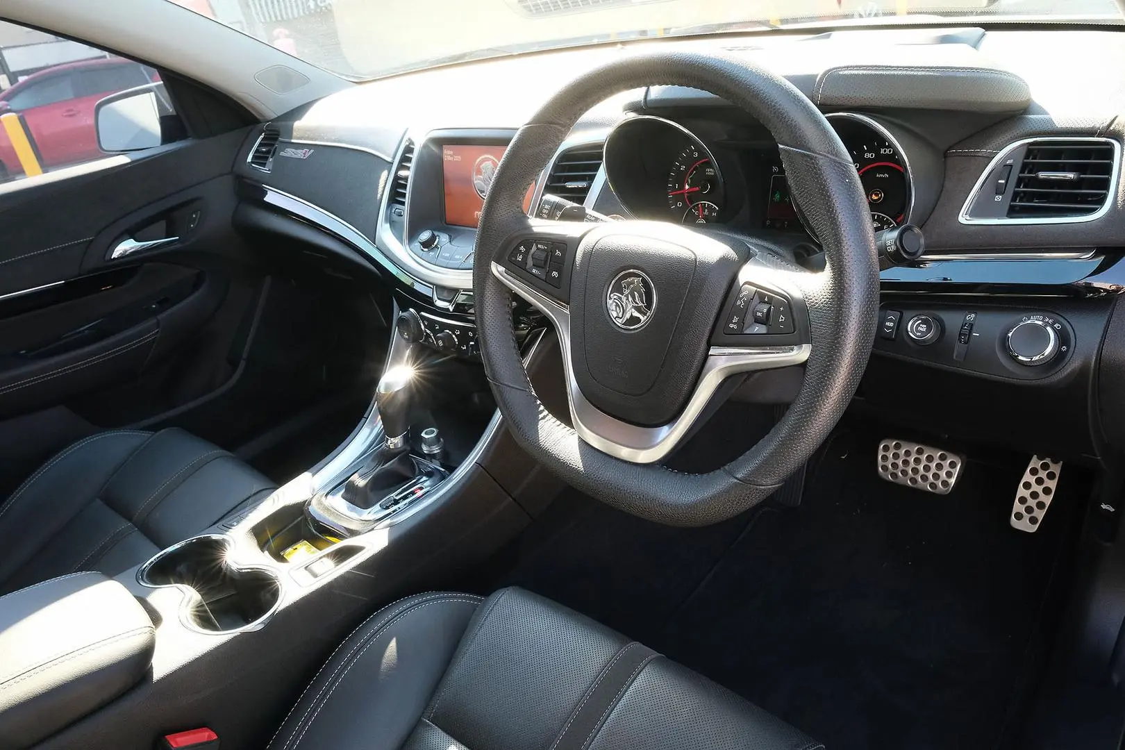 2017 Holden Commodore Gallery Image 7