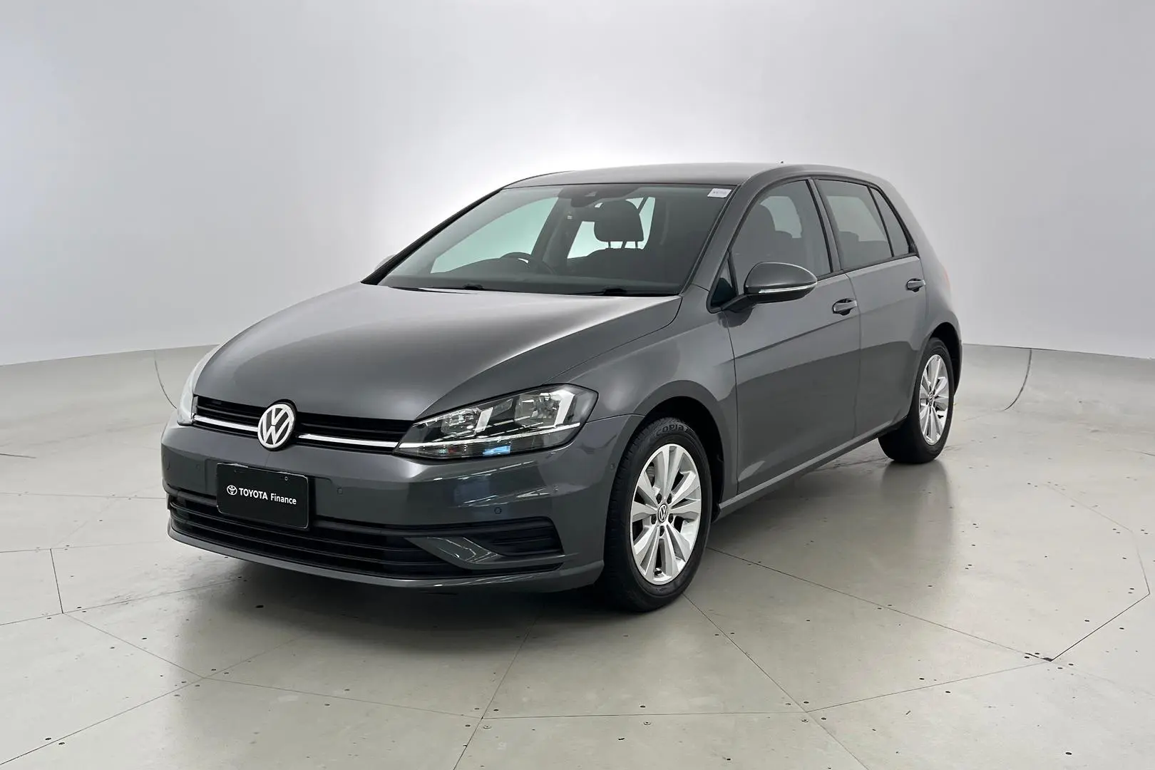 2018 Volkswagen Golf Gallery Image 2