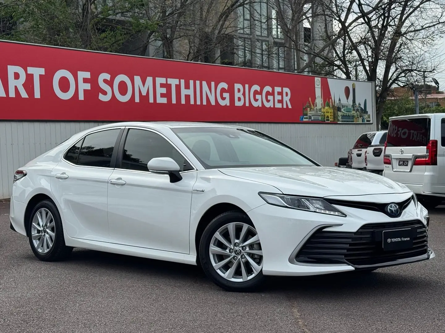 2023 Toyota Camry Gallery Image 1