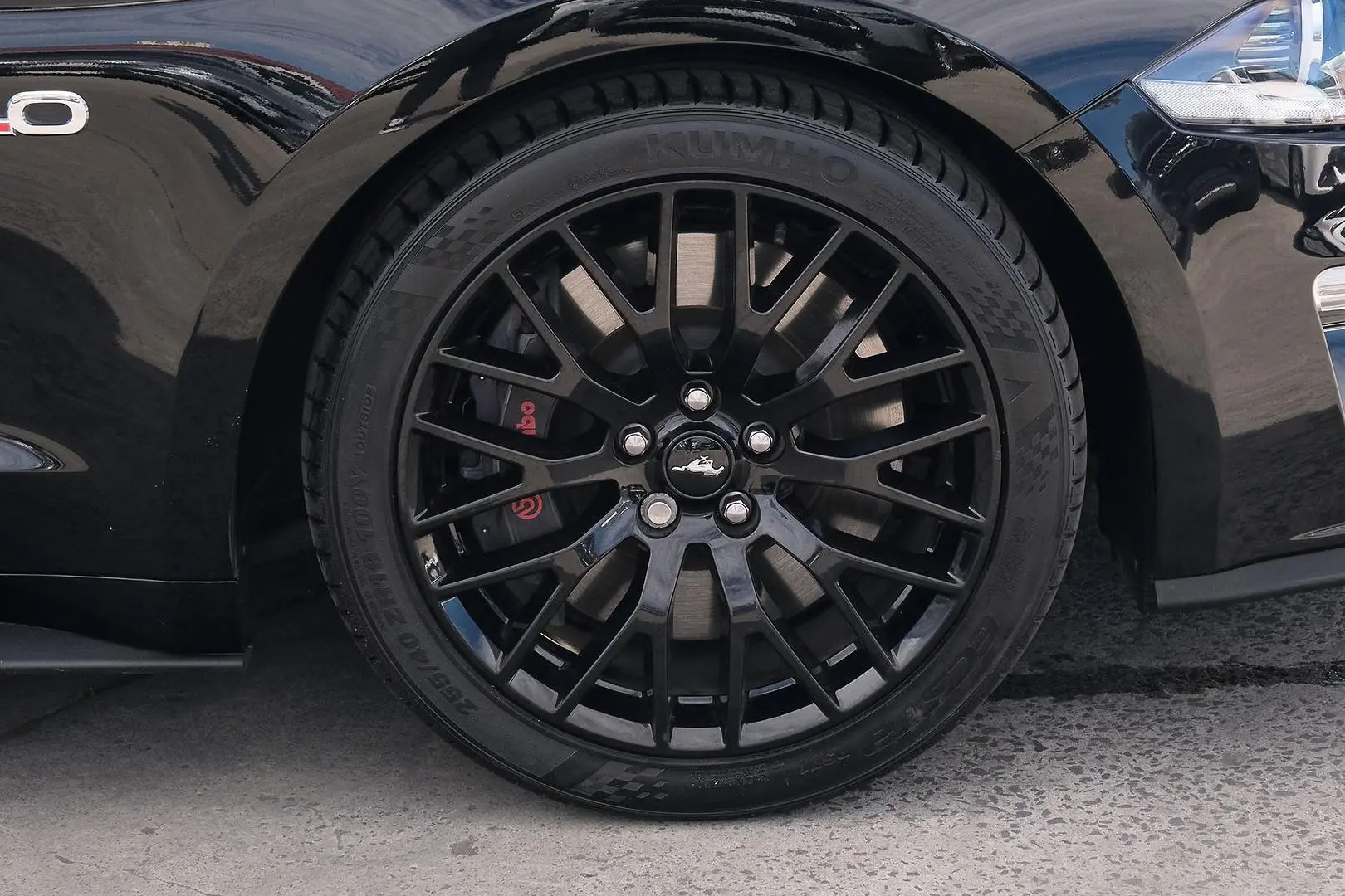 2018 Ford Mustang Gallery Image 7