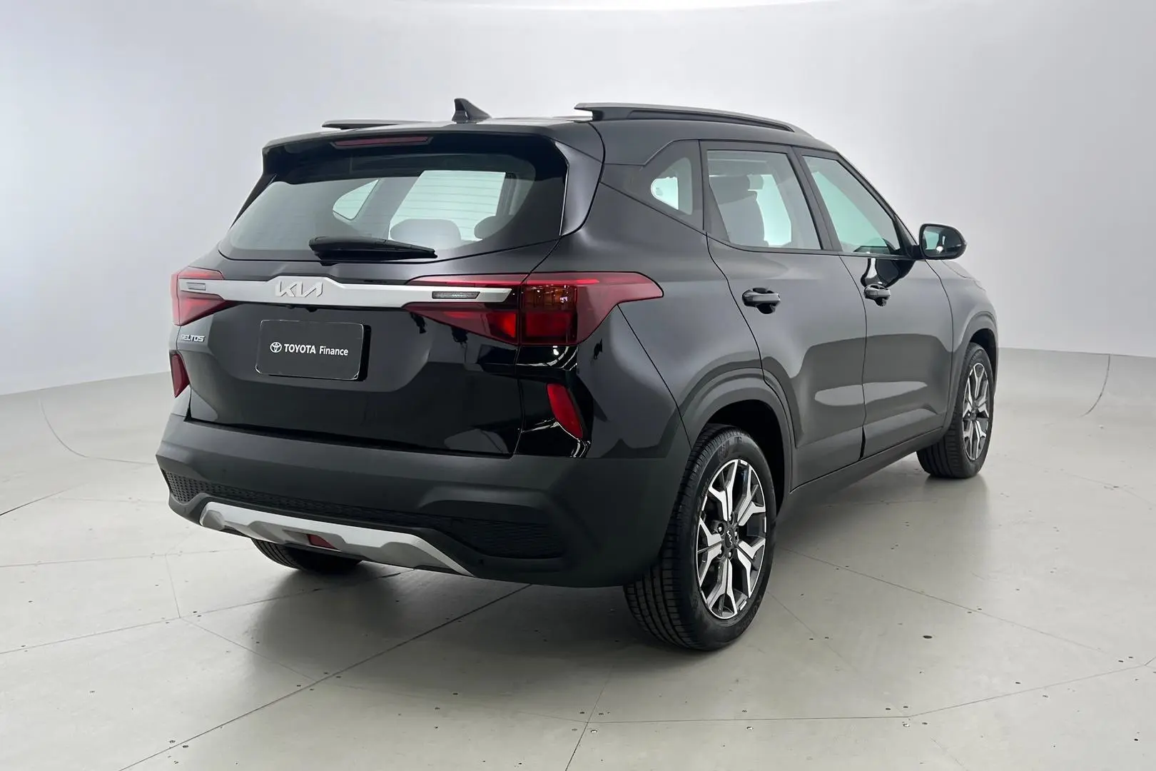 2022 Kia Seltos Gallery Image 4