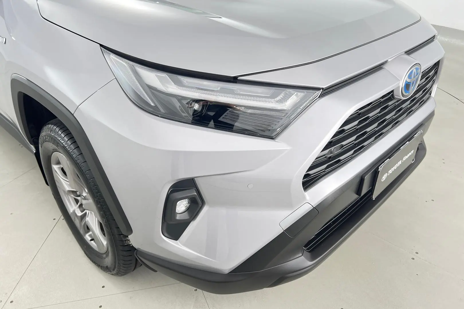 2024 Toyota Rav4 Gallery Image 10