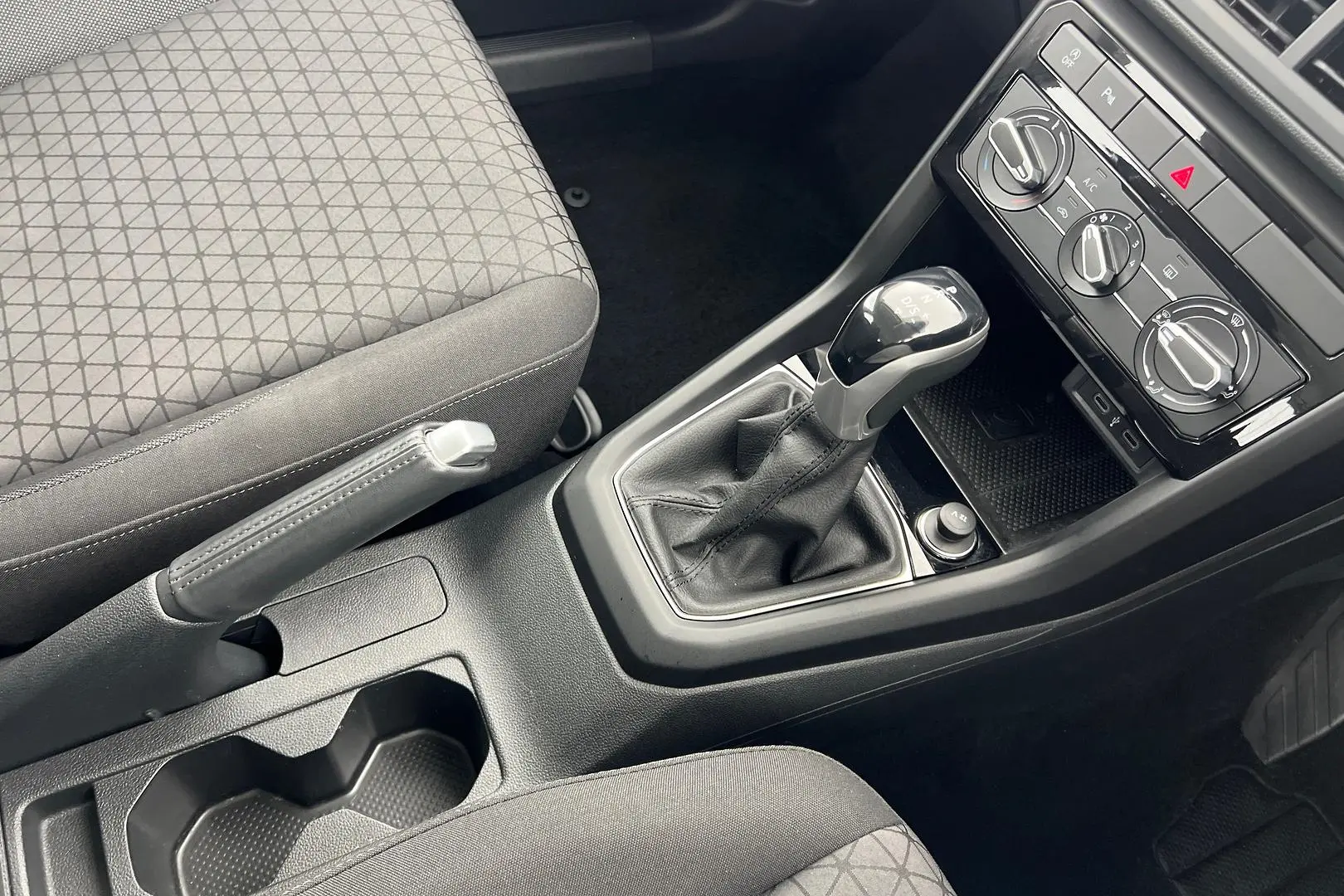 2022 Volkswagen T-Cross Gallery Image 19