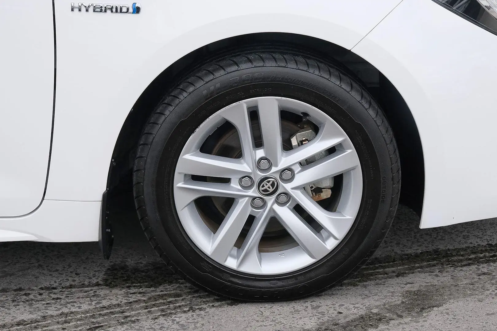 2021 Toyota Corolla Gallery Image 6