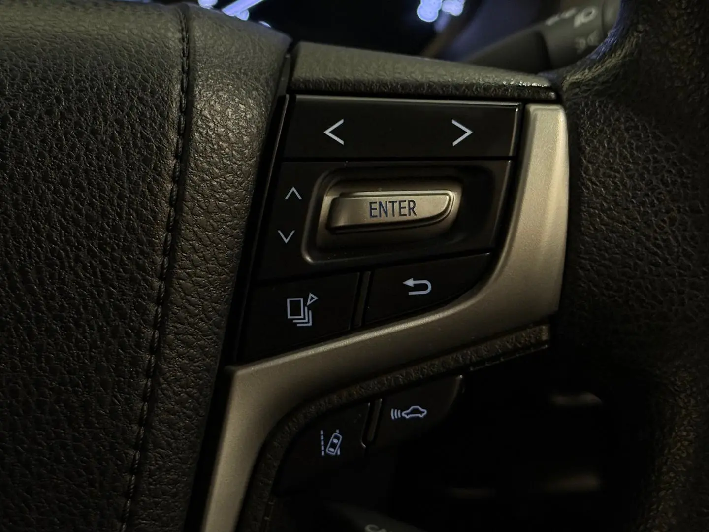 2021 Toyota Landcruiser Prado Gallery Image 26