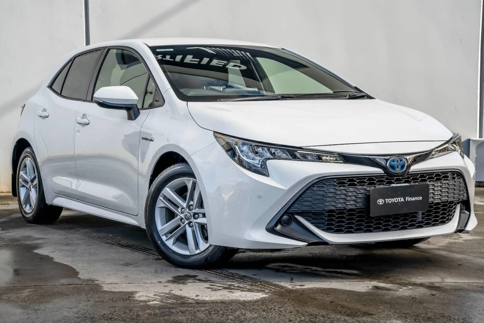2020 Toyota Corolla Gallery Image 1