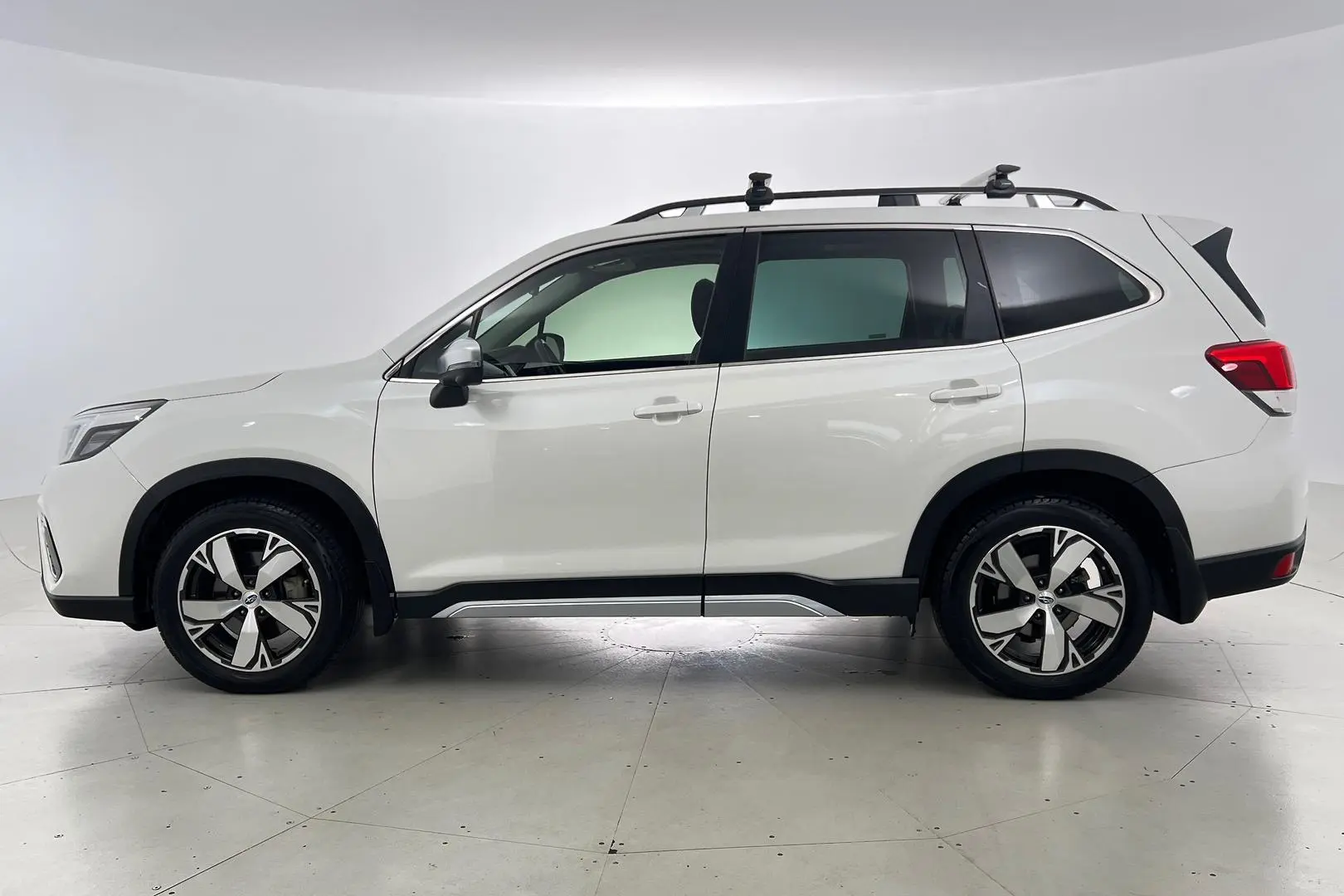 2021 Subaru Forester Gallery Image 5