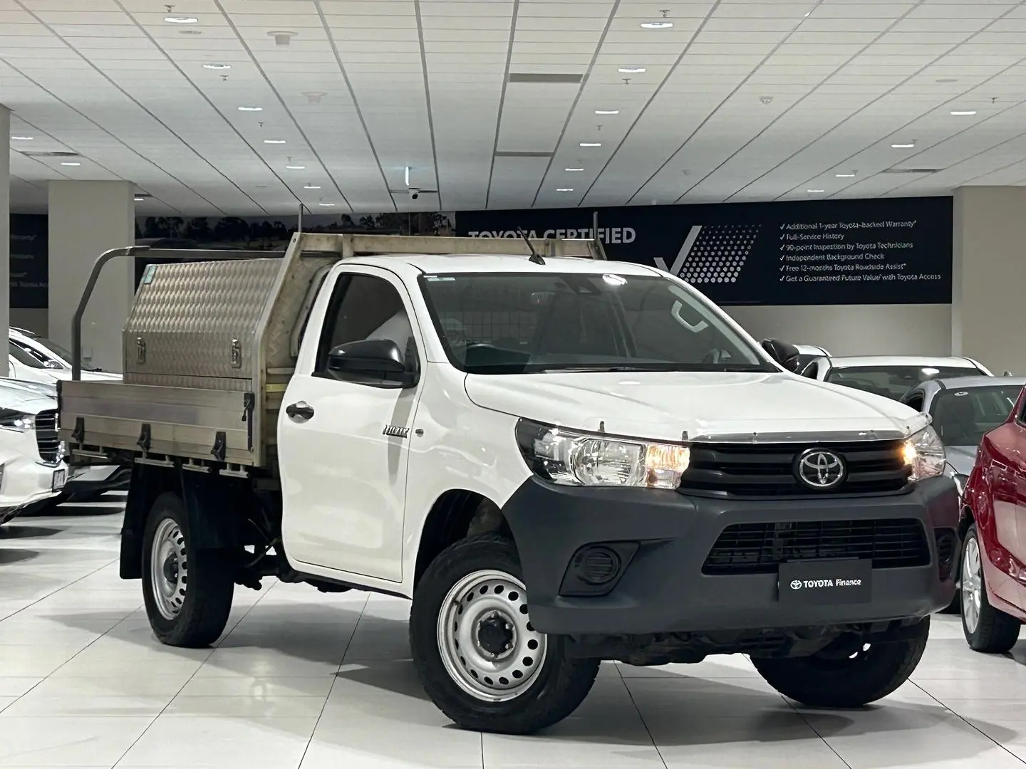 2020 Toyota Hilux Gallery Image 1
