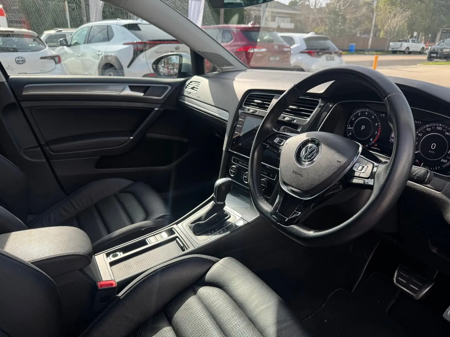 2018 Volkswagen Golf Gallery Image 13