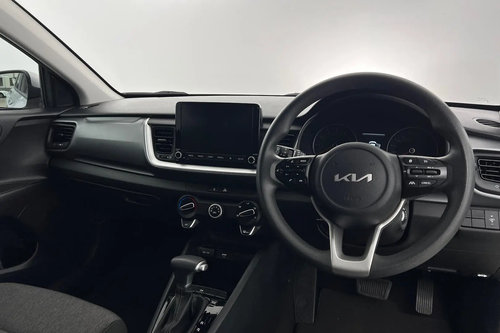 2023 Kia Stonic Gallery Image 11