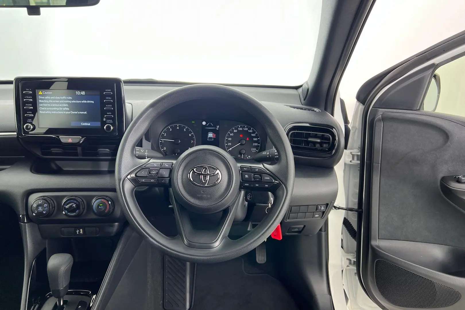 2023 Toyota Yaris Gallery Image 11