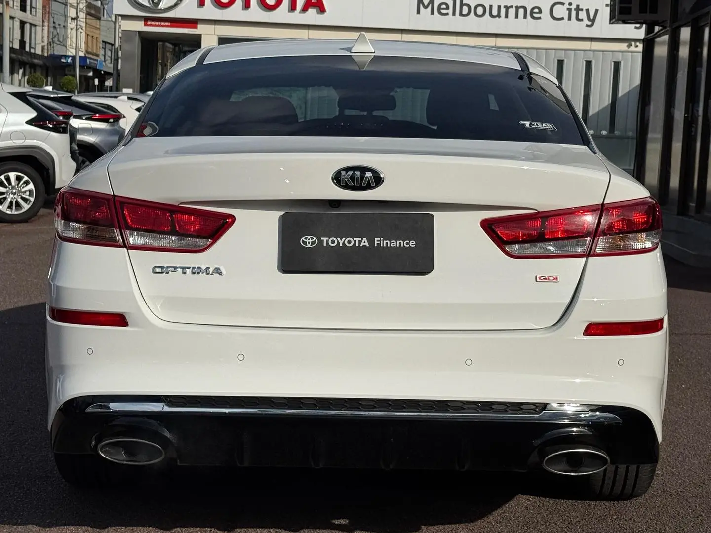 2020 Kia Optima Gallery Image 6