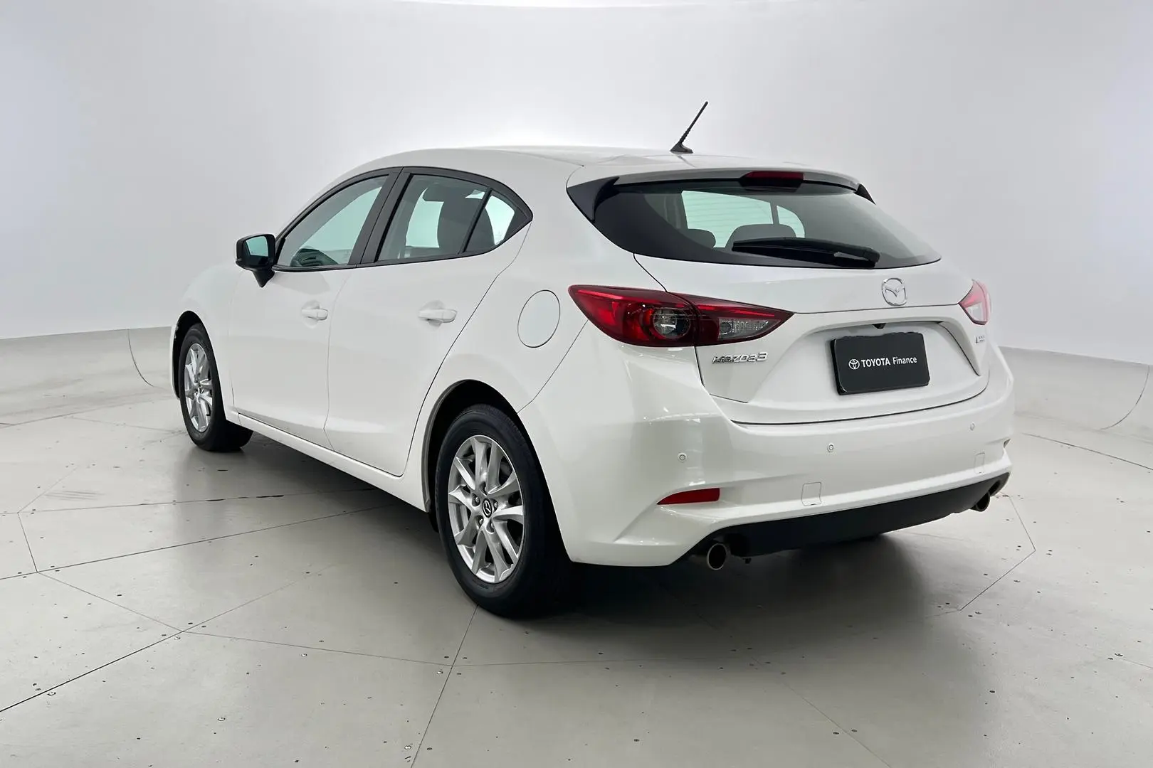 2018 Mazda 3 Gallery Image 7