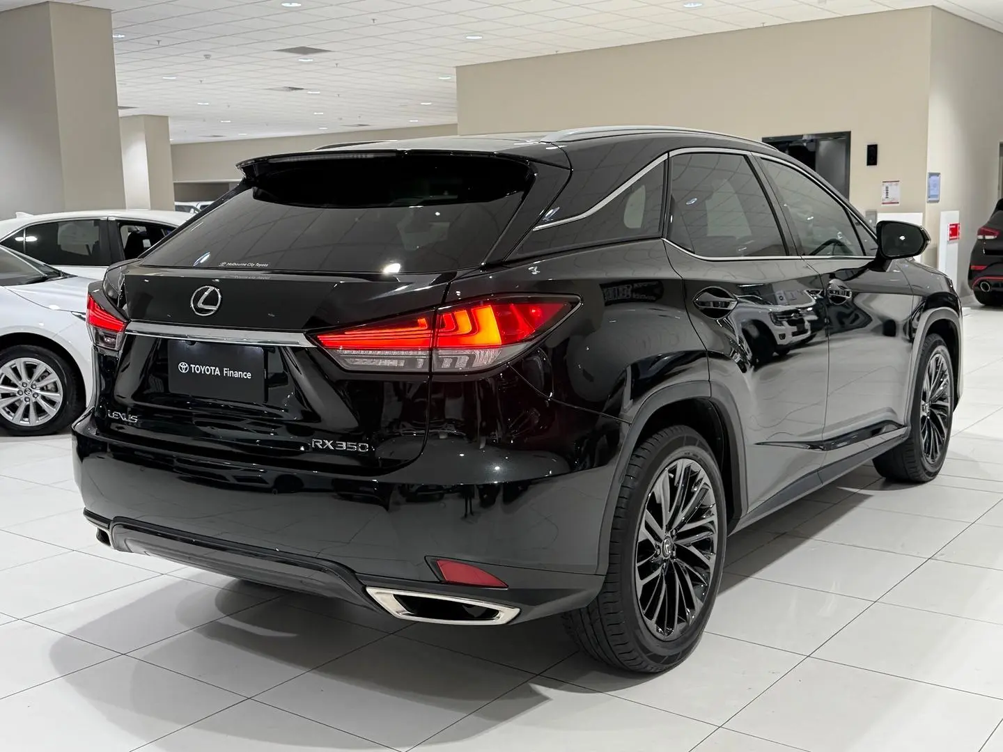 2022 Lexus RX Gallery Image 10