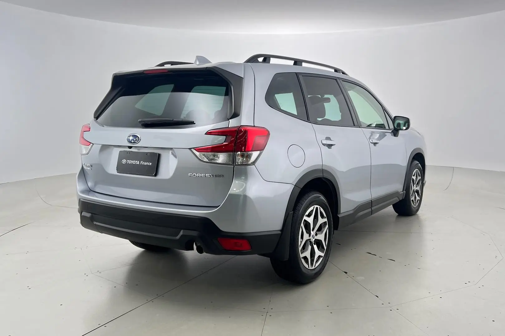 2023 Subaru Forester Gallery Image 4