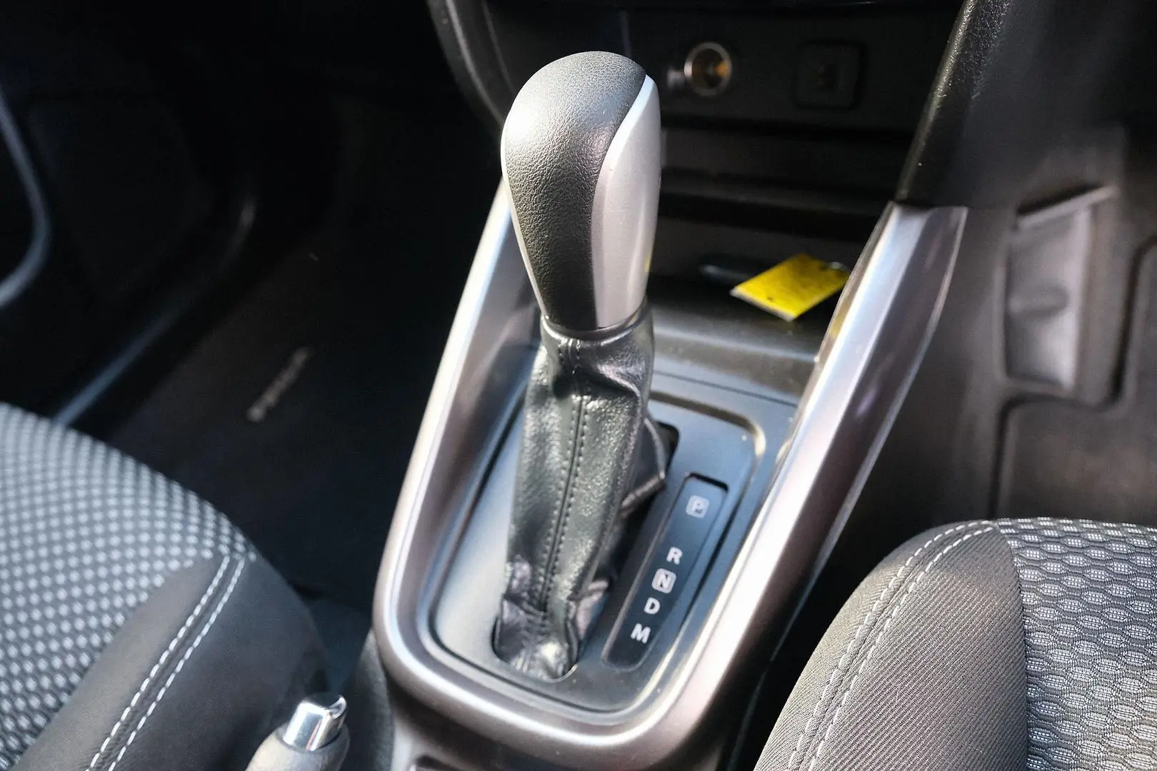 2021 Suzuki Vitara Gallery Image 17