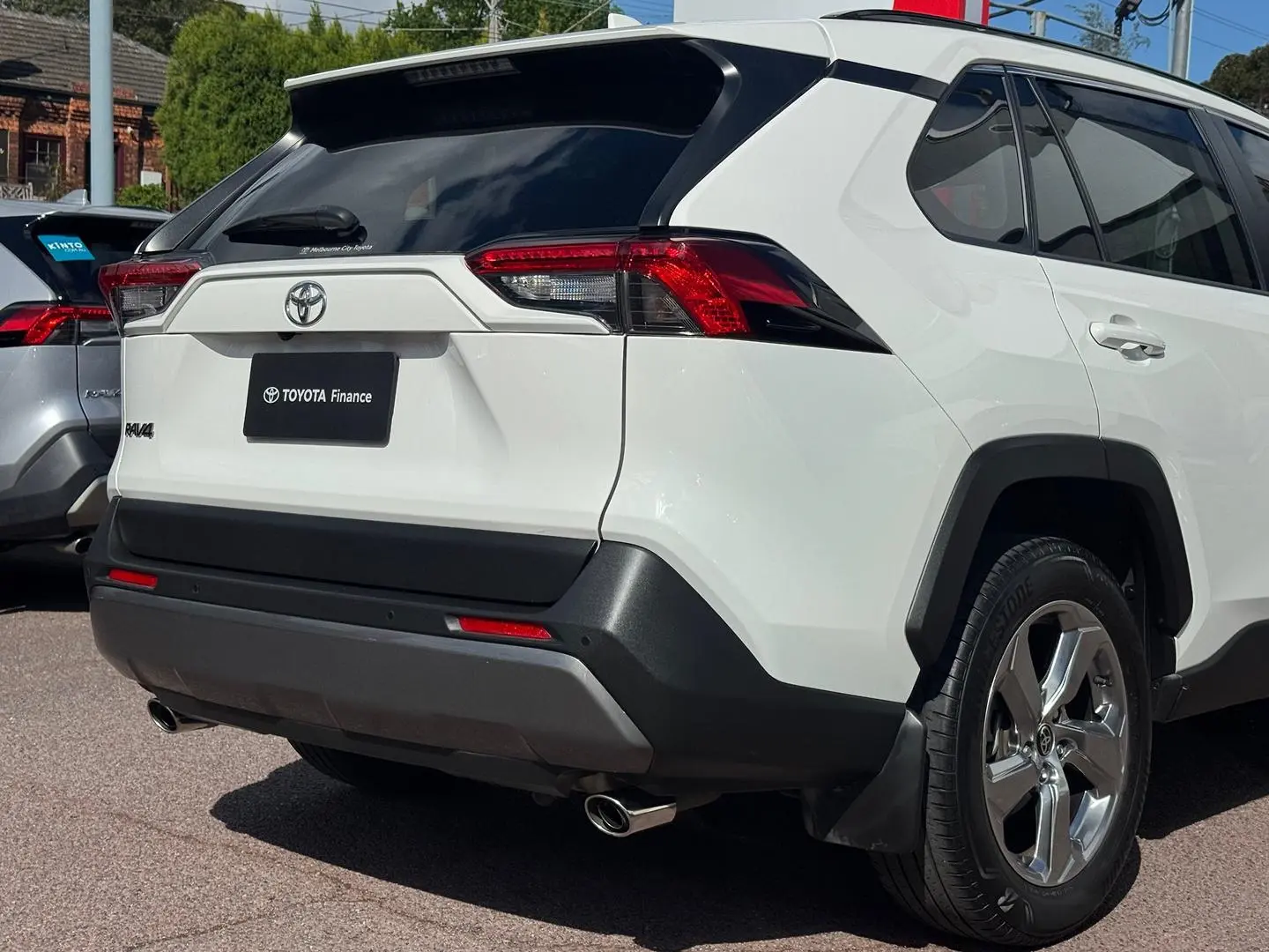 2021 Toyota RAV4 Gallery Image 5