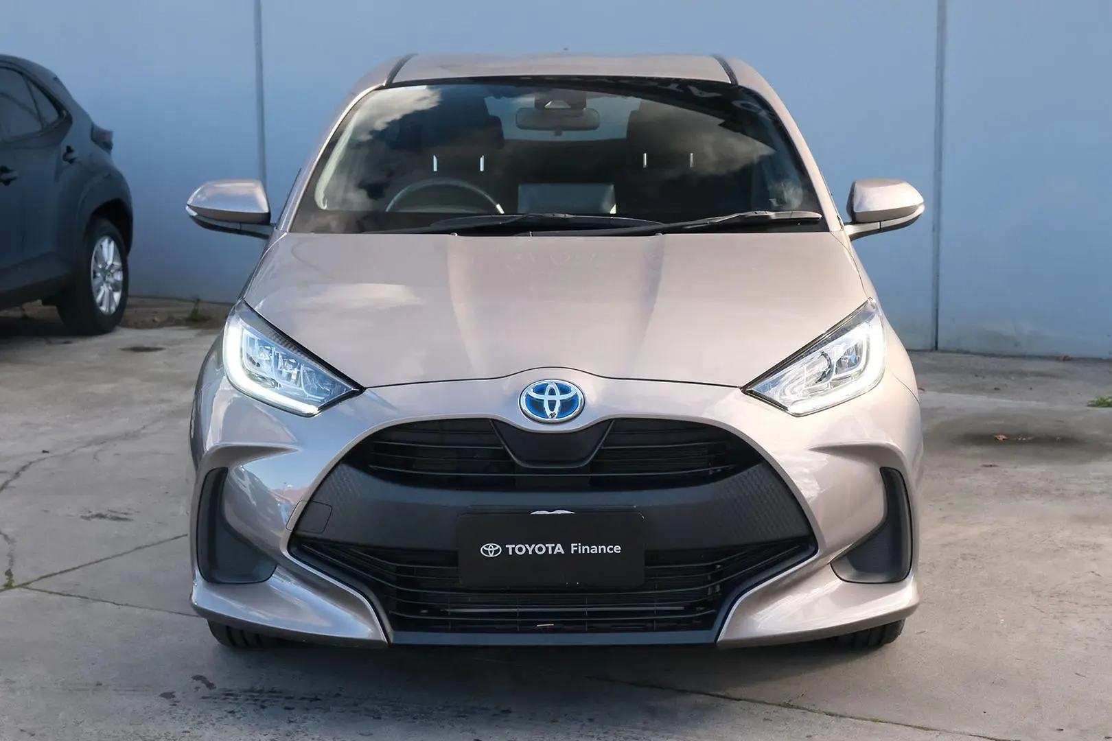 2022 Toyota Yaris Gallery Image 3
