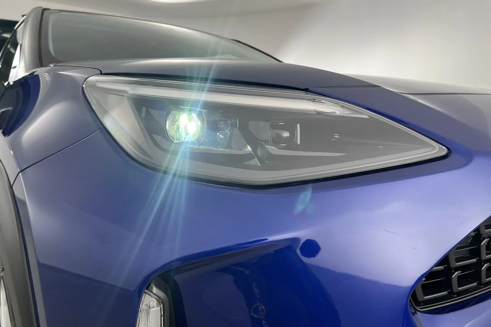2022 Toyota Yaris Cross Gallery Image 2