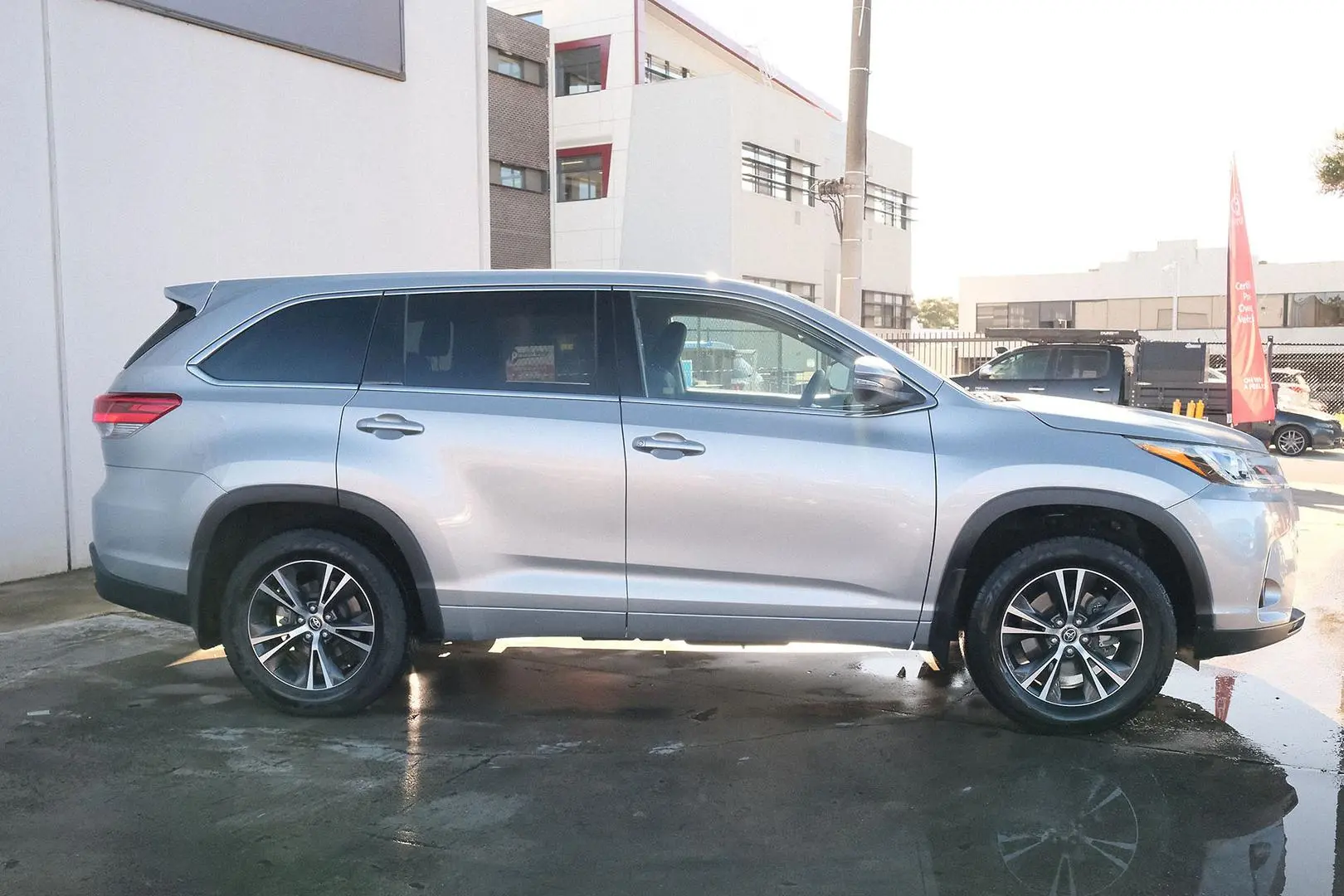 2019 Toyota Kluger Gallery Image 5