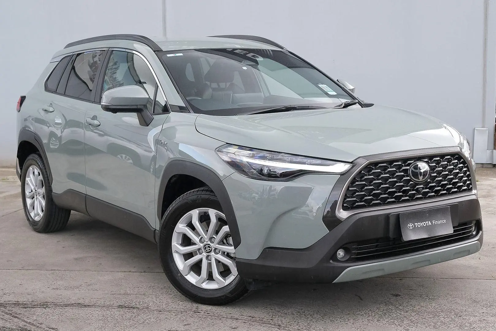 2024 Toyota Corolla Cross Gallery Image 1