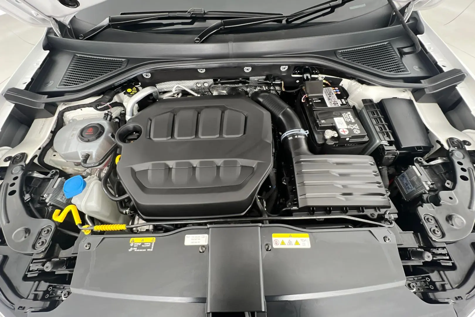 2022 Volkswagen T-Roc Gallery Image 22