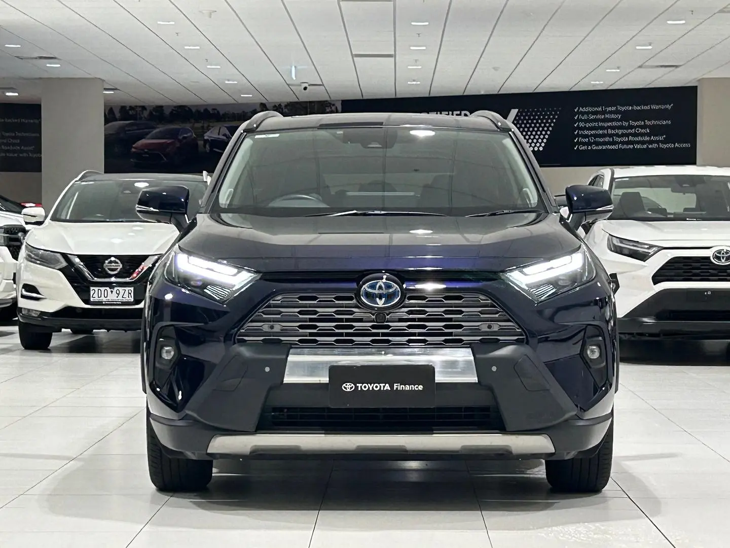 2023 Toyota RAV4 Gallery Image 4