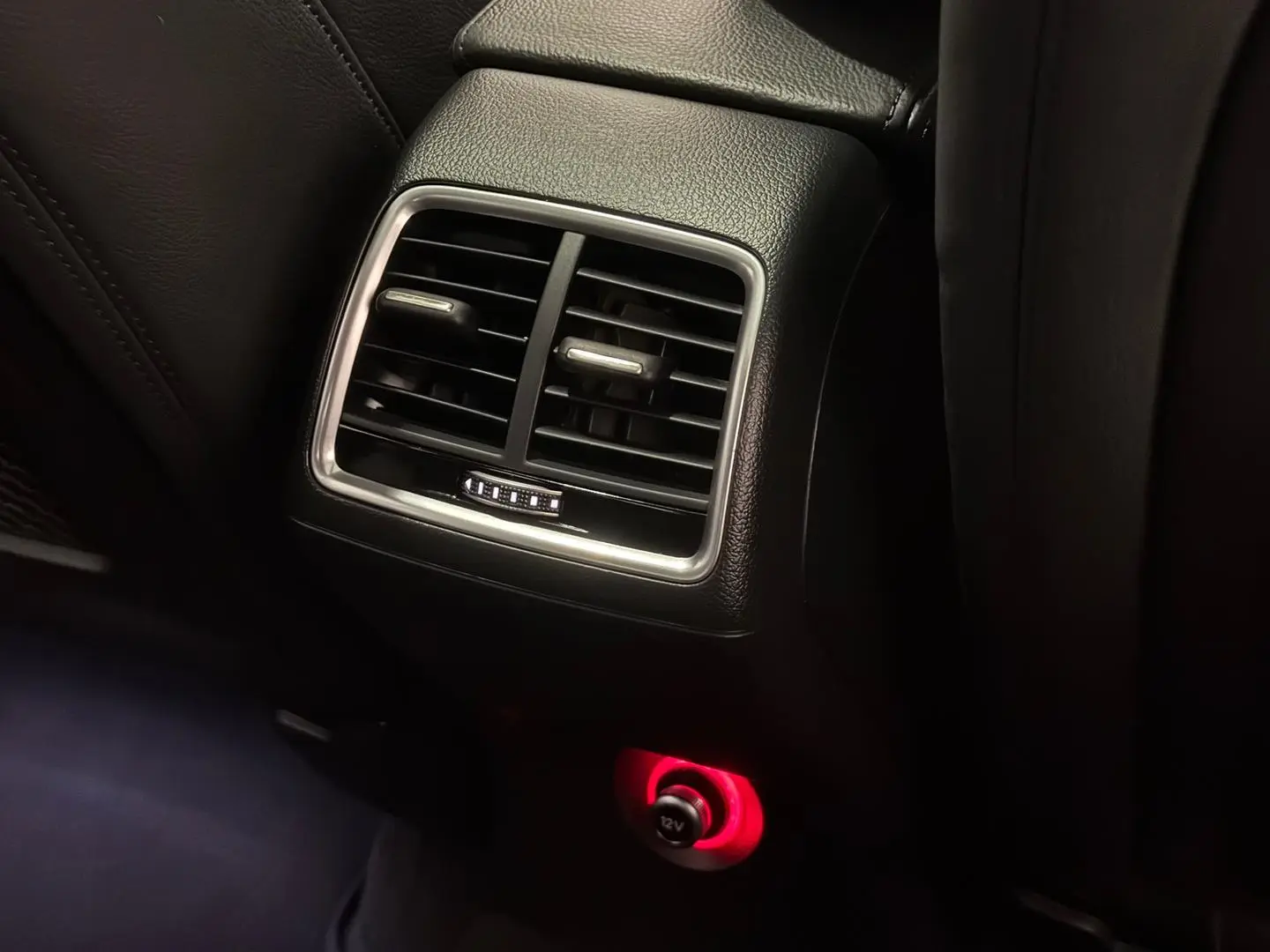 2018 Audi Q3 Gallery Image 15