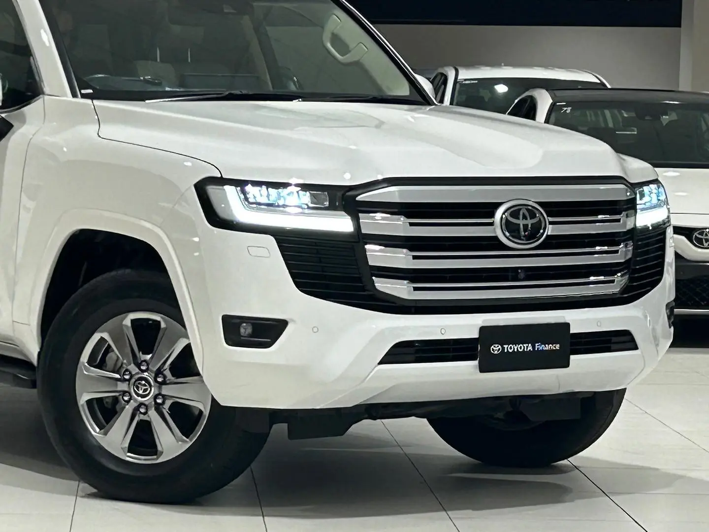2022 Toyota Landcruiser Gallery Image 3