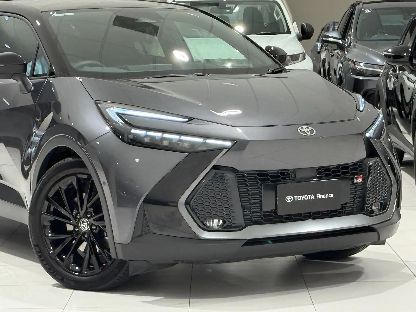 2024 Toyota C-HR Gallery Image 2