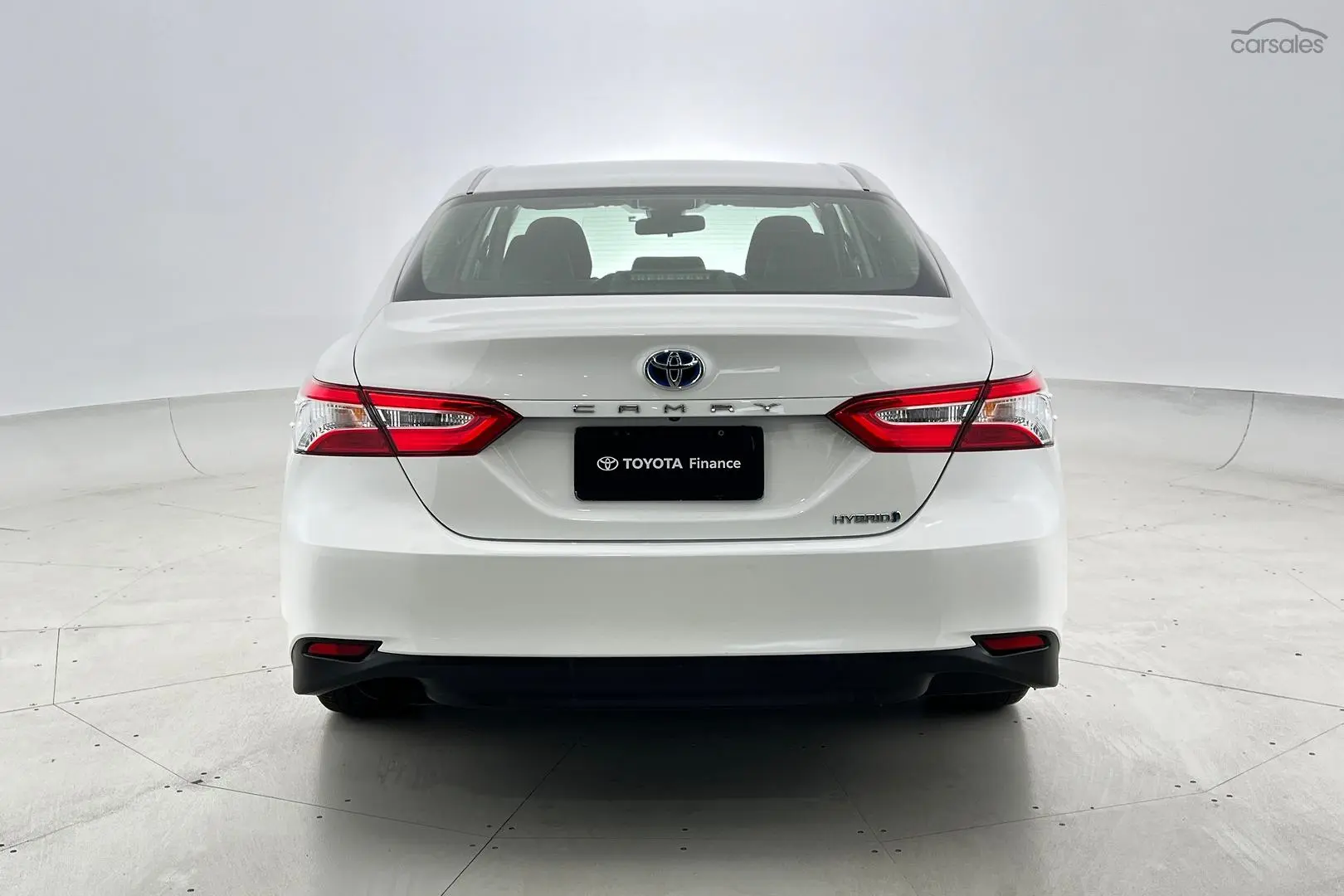 2020 Toyota Camry Image 7