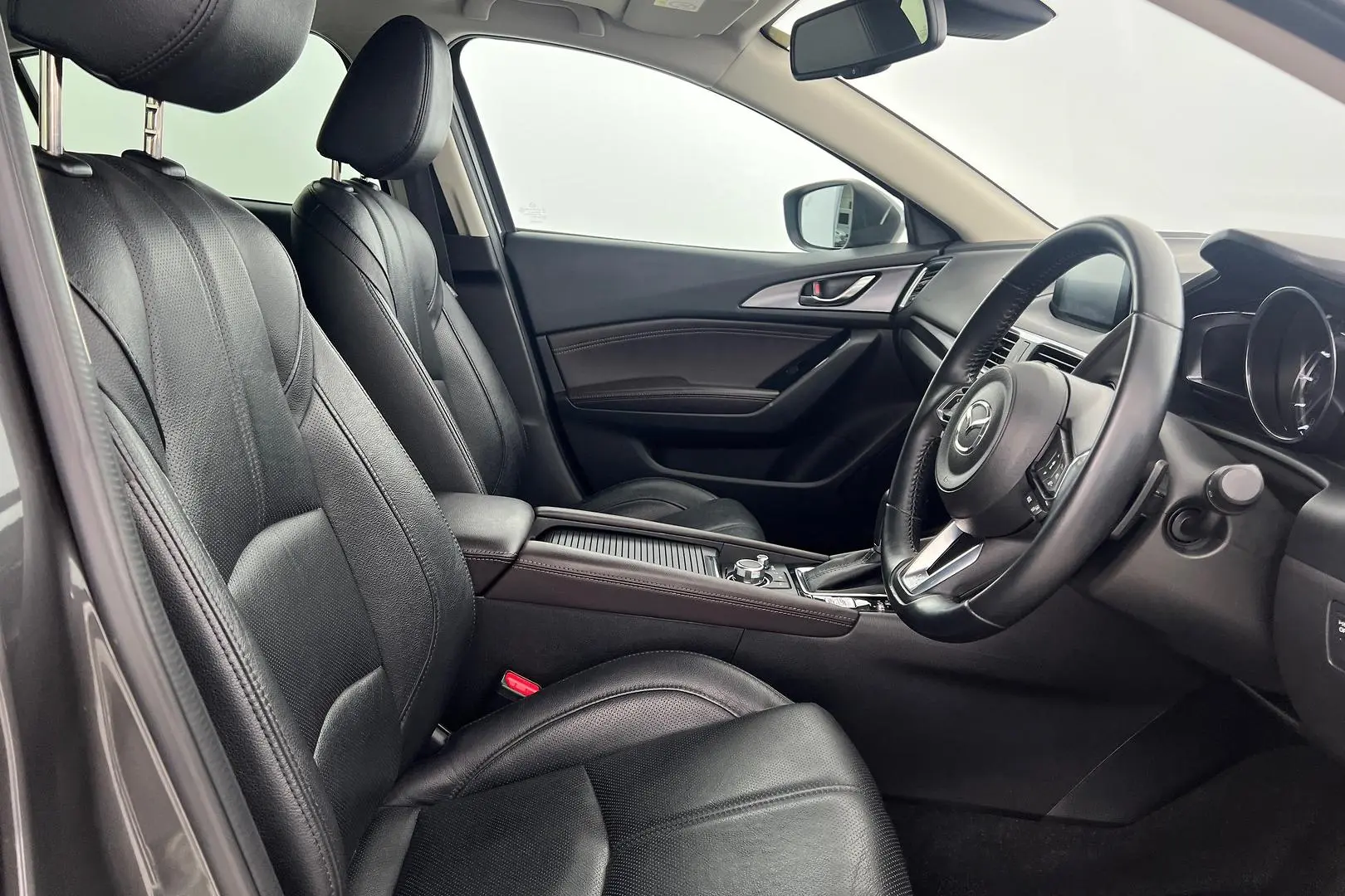 2017 Mazda 3 Gallery Image 11