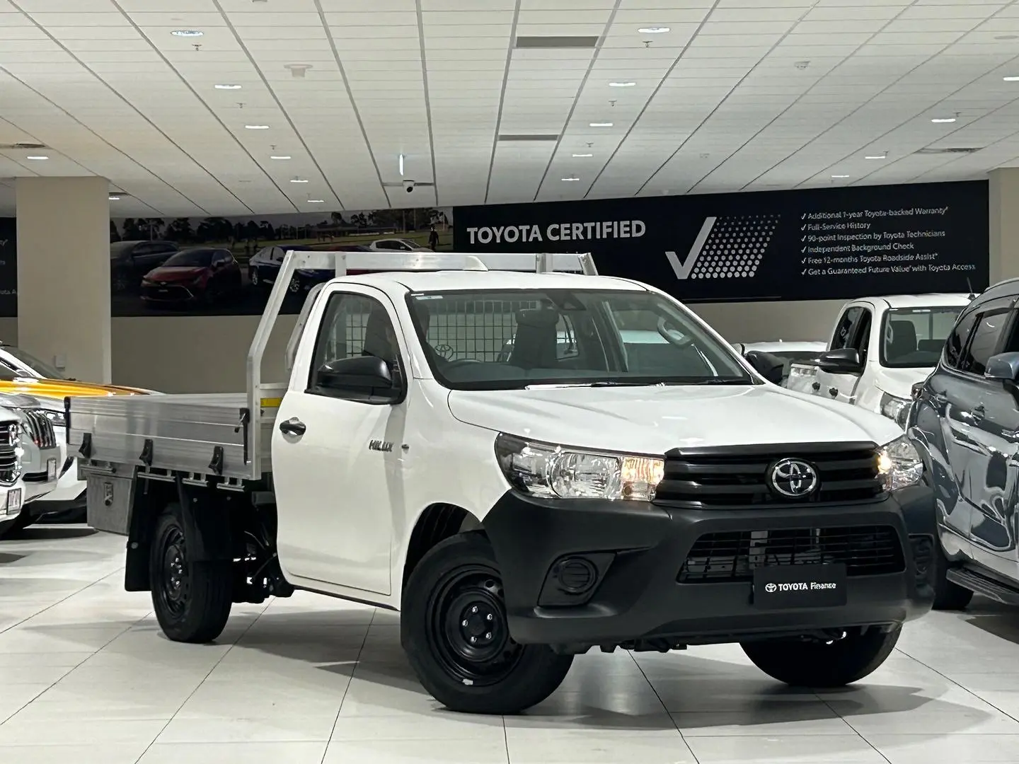 2024 Toyota Hilux Gallery Image 1