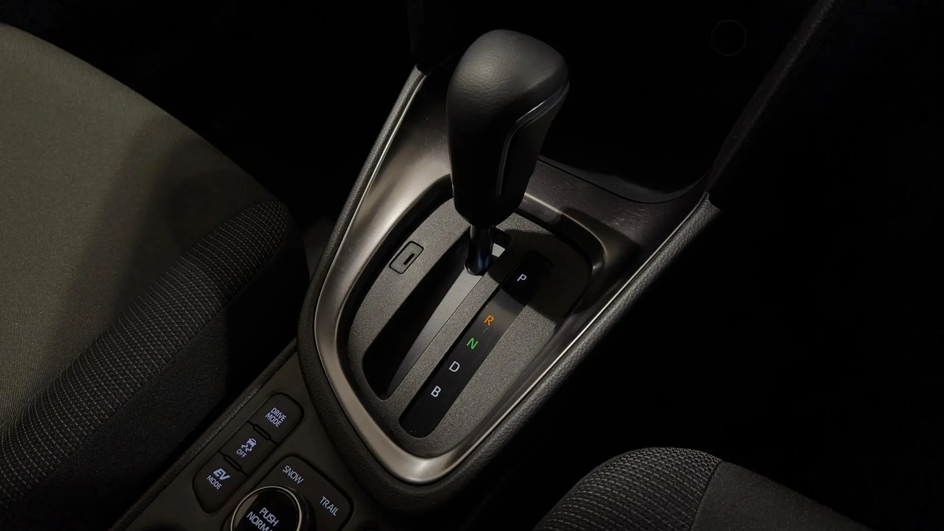 2024 Toyota Yaris Cross Gallery Image 16