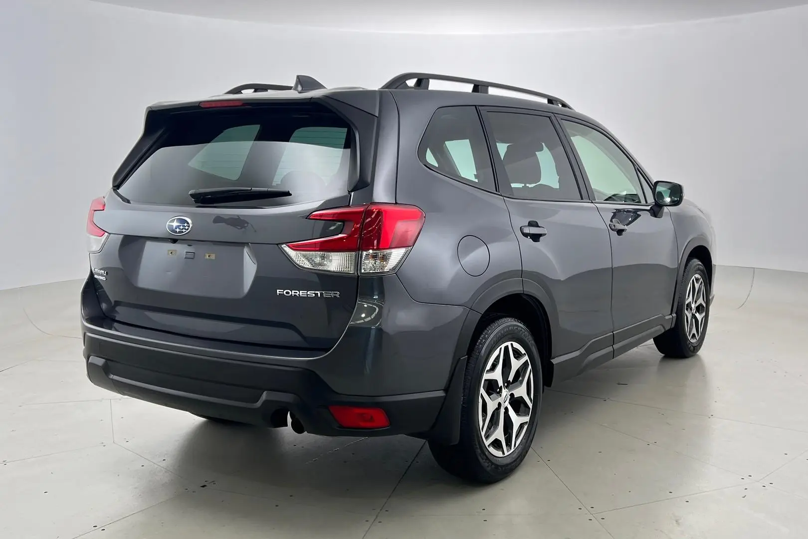 2023 Subaru Forester Gallery Image 4