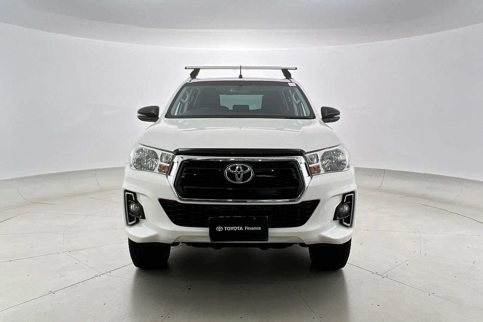 2018 Toyota Hilux Image 10