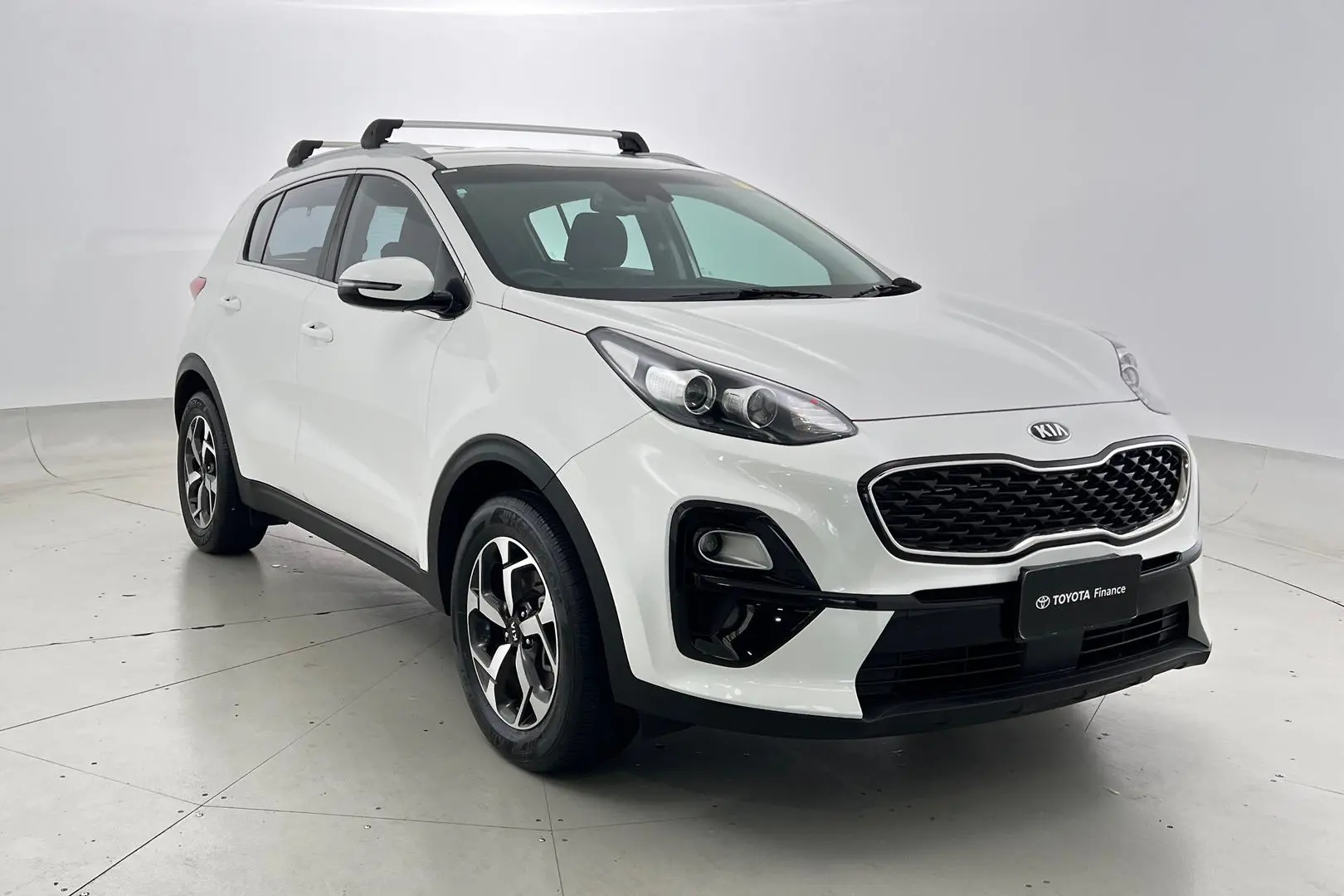 2019 Kia Sportage Gallery Image 1