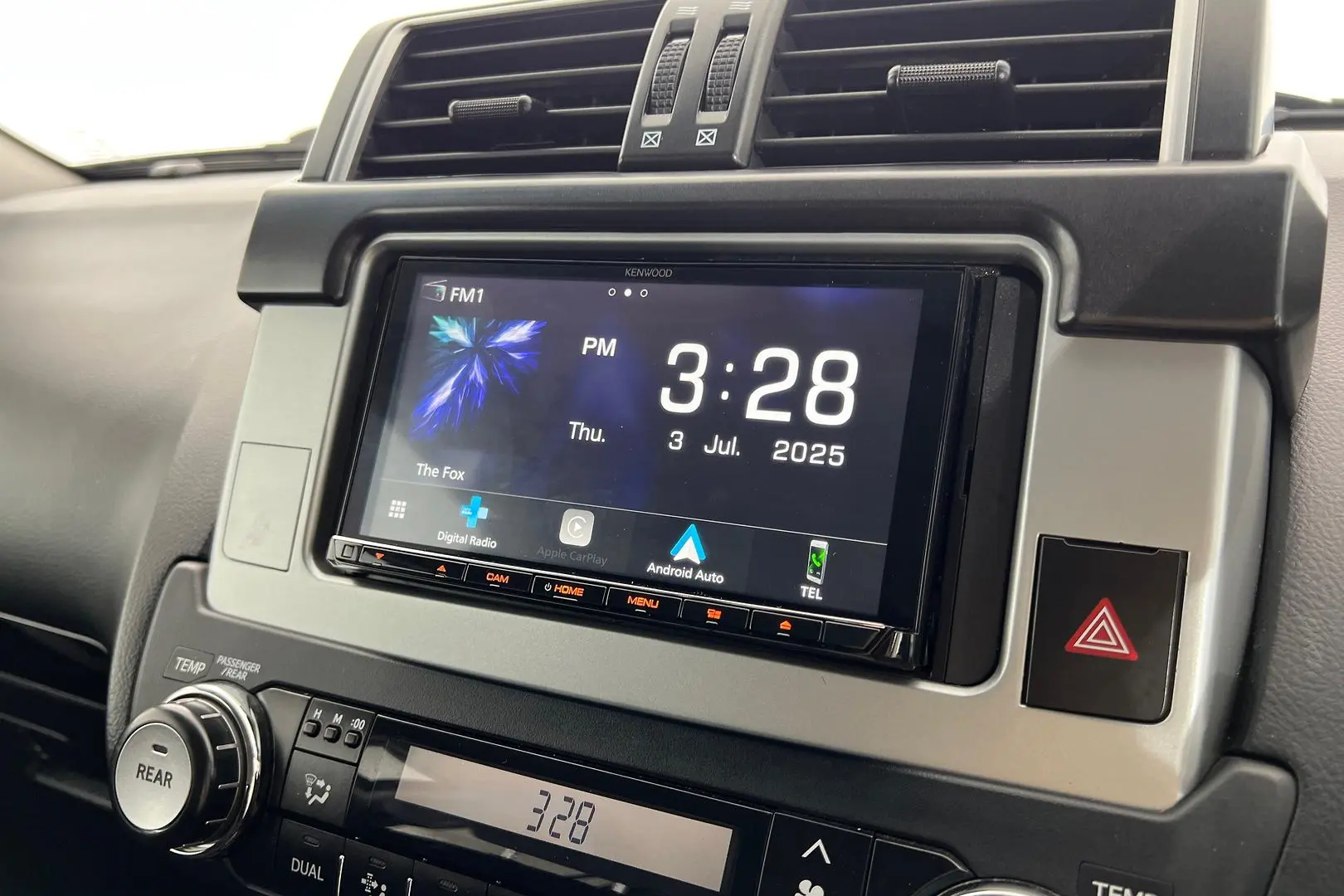 2015 Toyota Landcruiser Prado Gallery Image 24