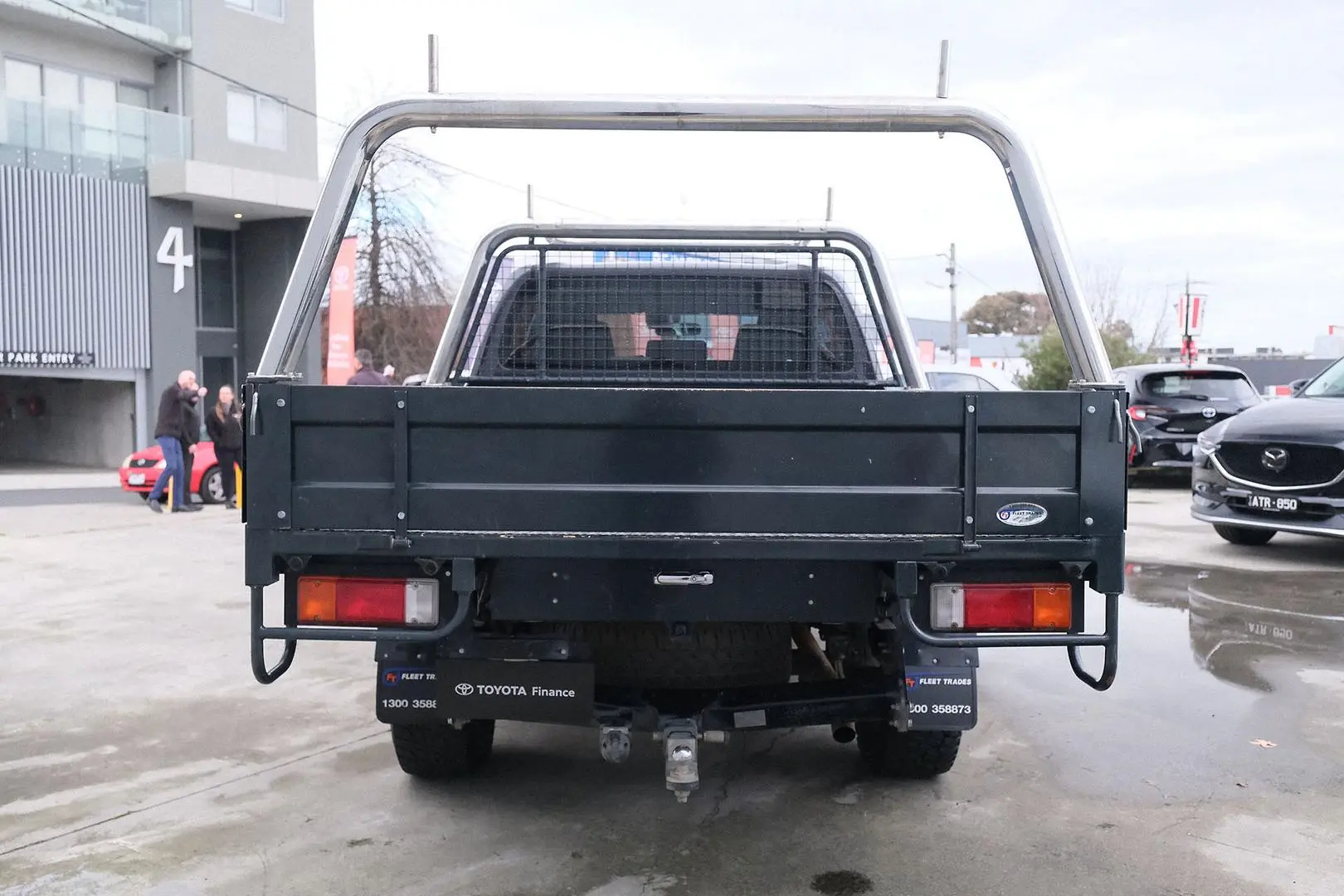 2019 Toyota Hilux Gallery Image 4