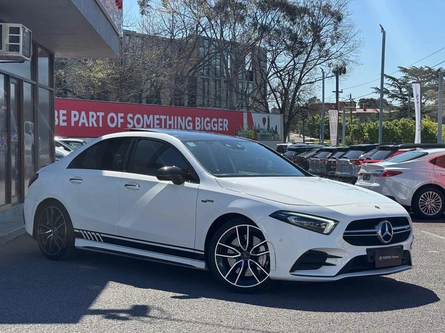 2021 Mercedes-Benz A-Class Gallery Image 1