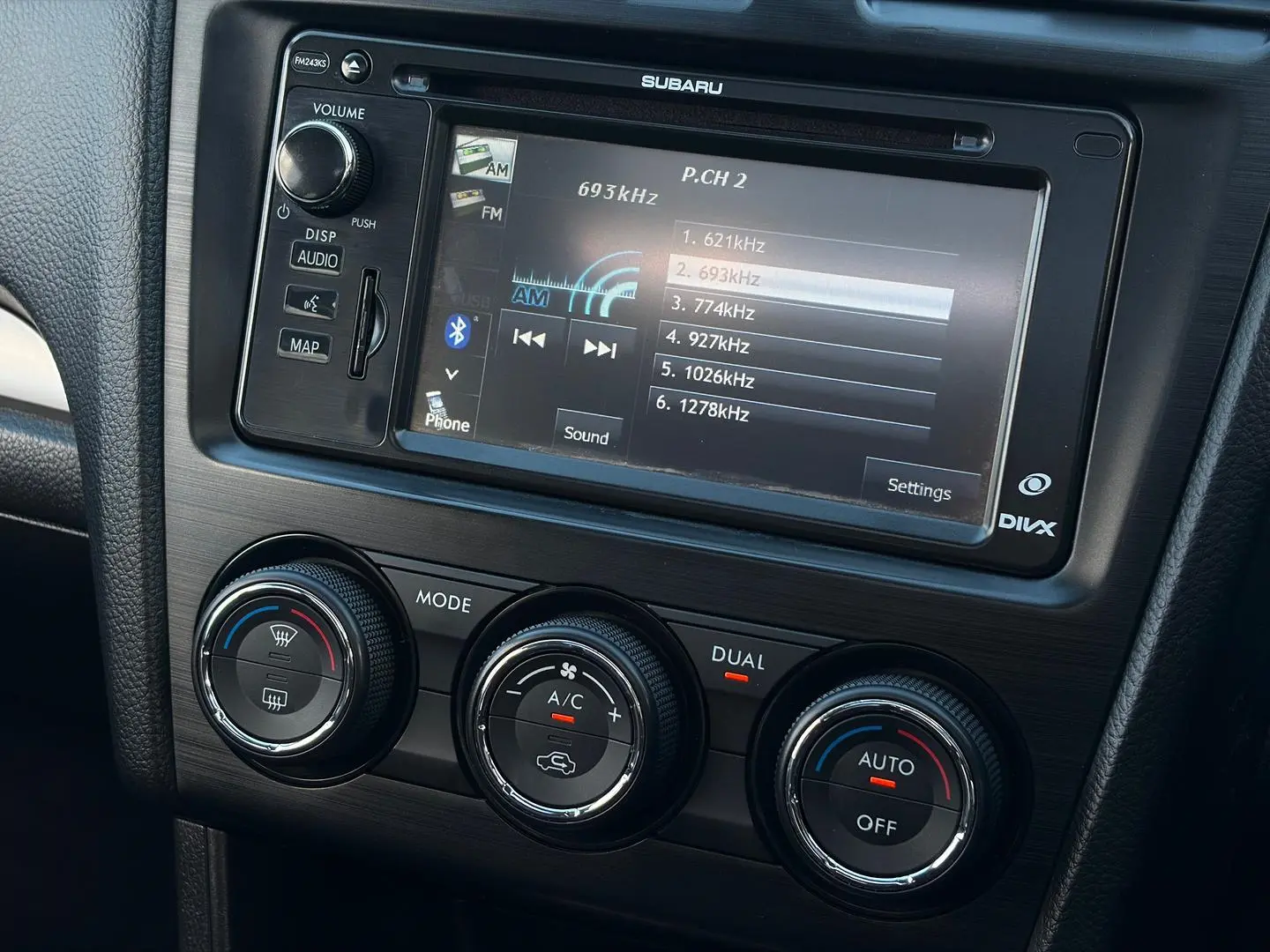 2015 Subaru Impreza Gallery Image 19