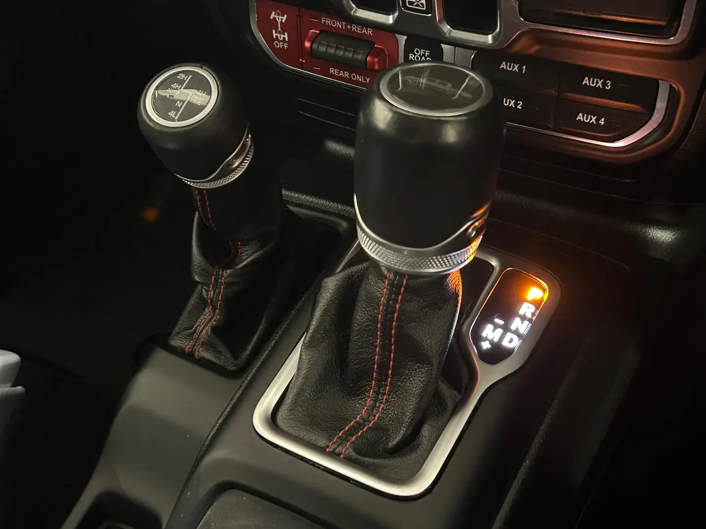 2020 Jeep Gladiator Gallery Image 21