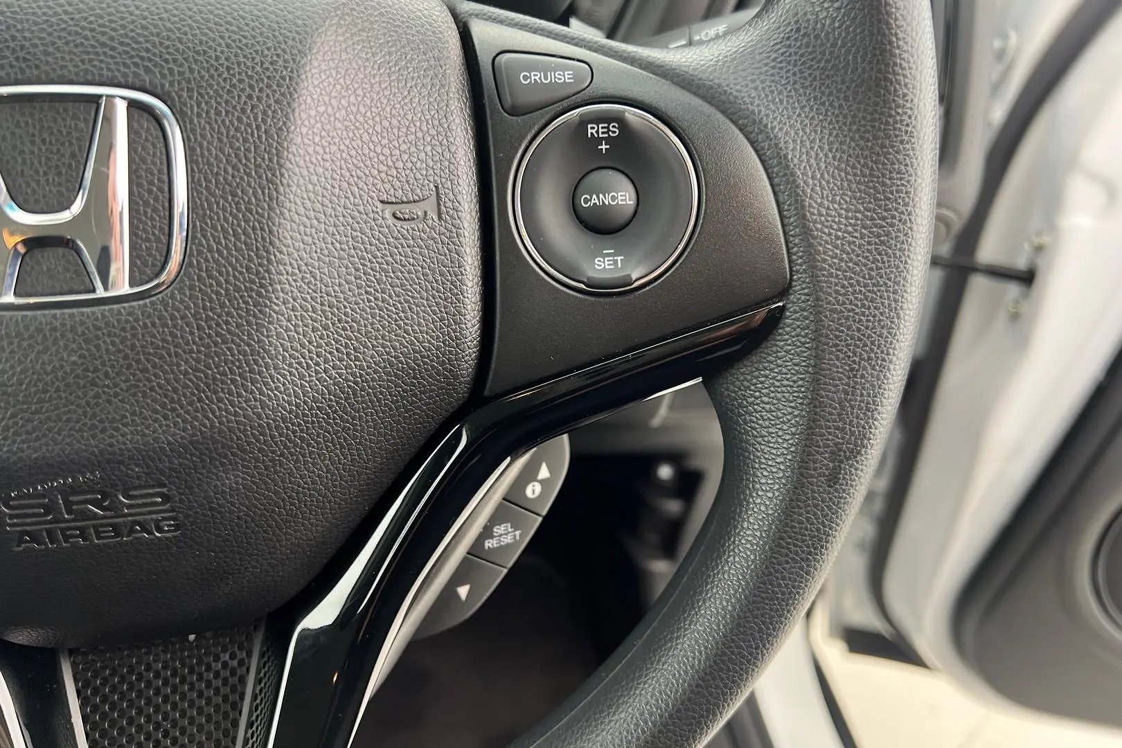2021 Honda HR-V Gallery Image 16
