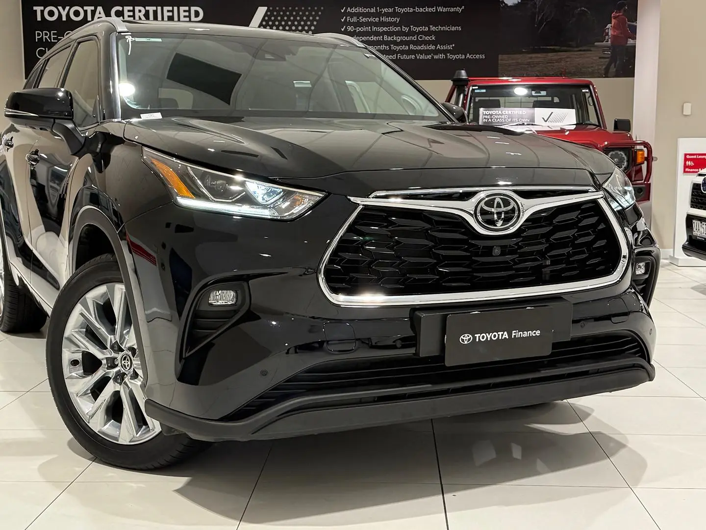 2022 Toyota Kluger Gallery Image 3