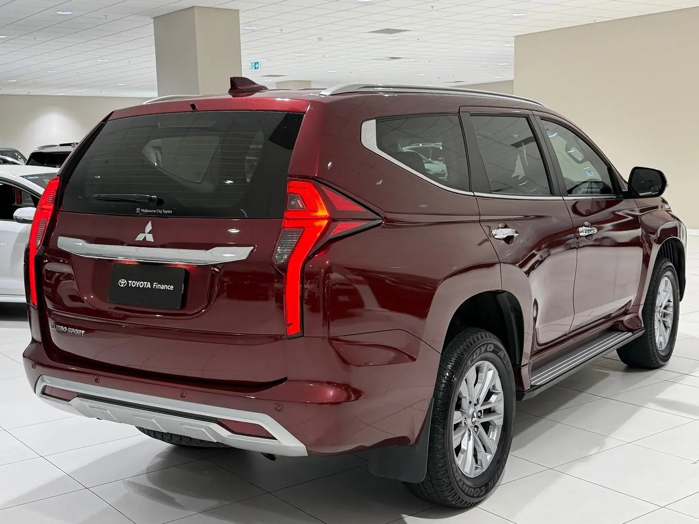2022 Mitsubishi Pajero Sport Gallery Image 10