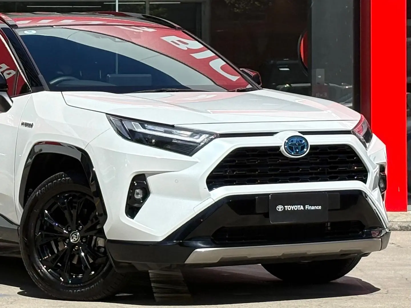 2024 Toyota RAV4 Gallery Image 3