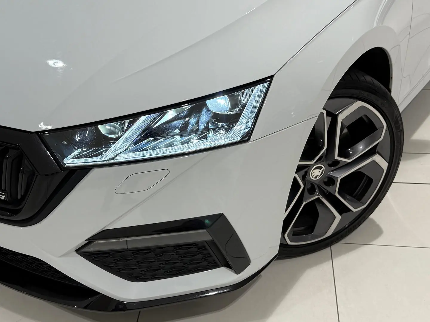 2023 SKODA Octavia Gallery Image 11