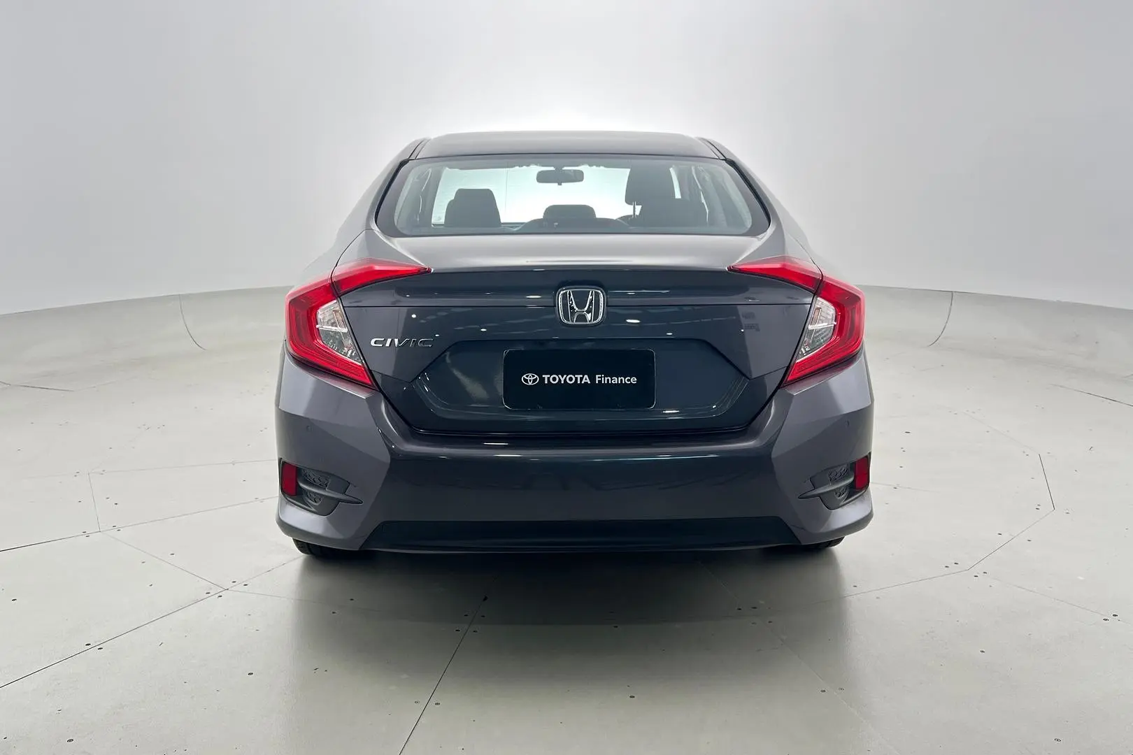2018 Honda Civic Gallery Image 6